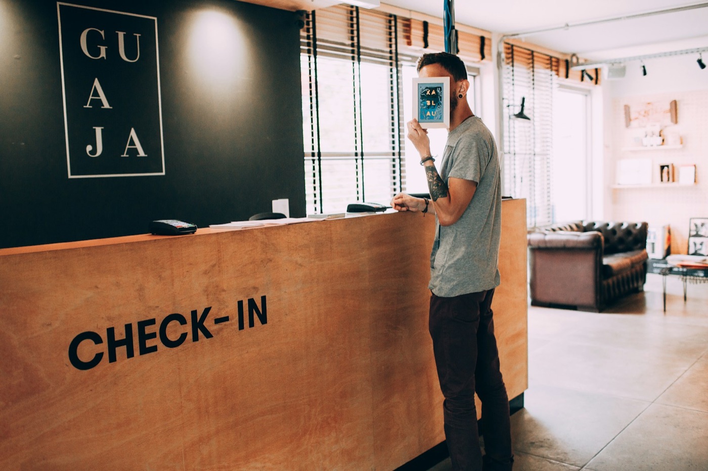 Check-in às cegas: o que a Portaria 28/25 revela sobre o Direito do Turismo